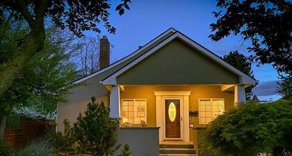 Juniper Place · Perfect Neighborhood Home - Close to town