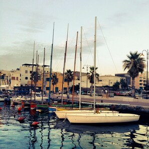 Marina/club náutico