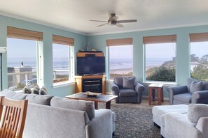 TV, fireplace, DVD player, ping pong