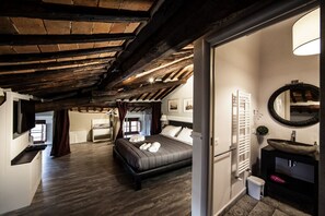 4 chambres, fer et planche Ă repasser, Wi-Fi