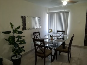 Dining - Depa Moderno 15A (Heroica Matamoros)