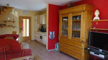 Fernseher, Stereoanlage