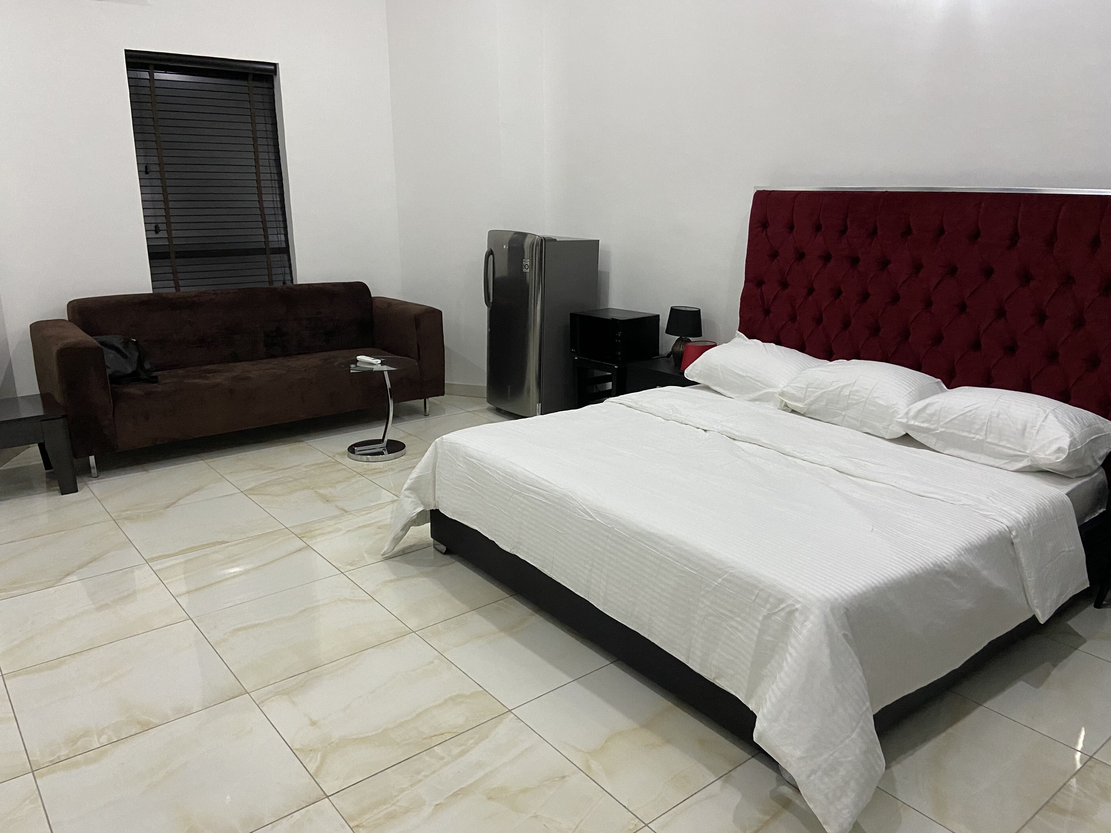 4 Schlafzimmer, Bügeleisen/Bügelbrett, WLAN, Bettwäsche