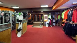 Snow and ski sports