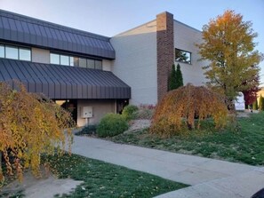 Exterior - Rivers Edge Lofts - Unit 2 (Niles)