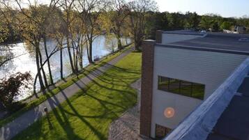 Enceinte de lâhĂ©bergement