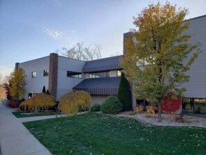 Exterior - Rivers Edge Lofts - Unit 10 (Niles)