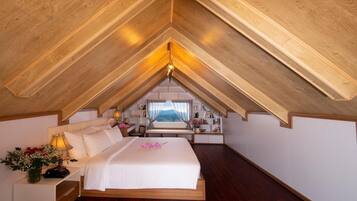 Minibar, bàn, phòng cách âm, truy cập Internet không dây miễn phí