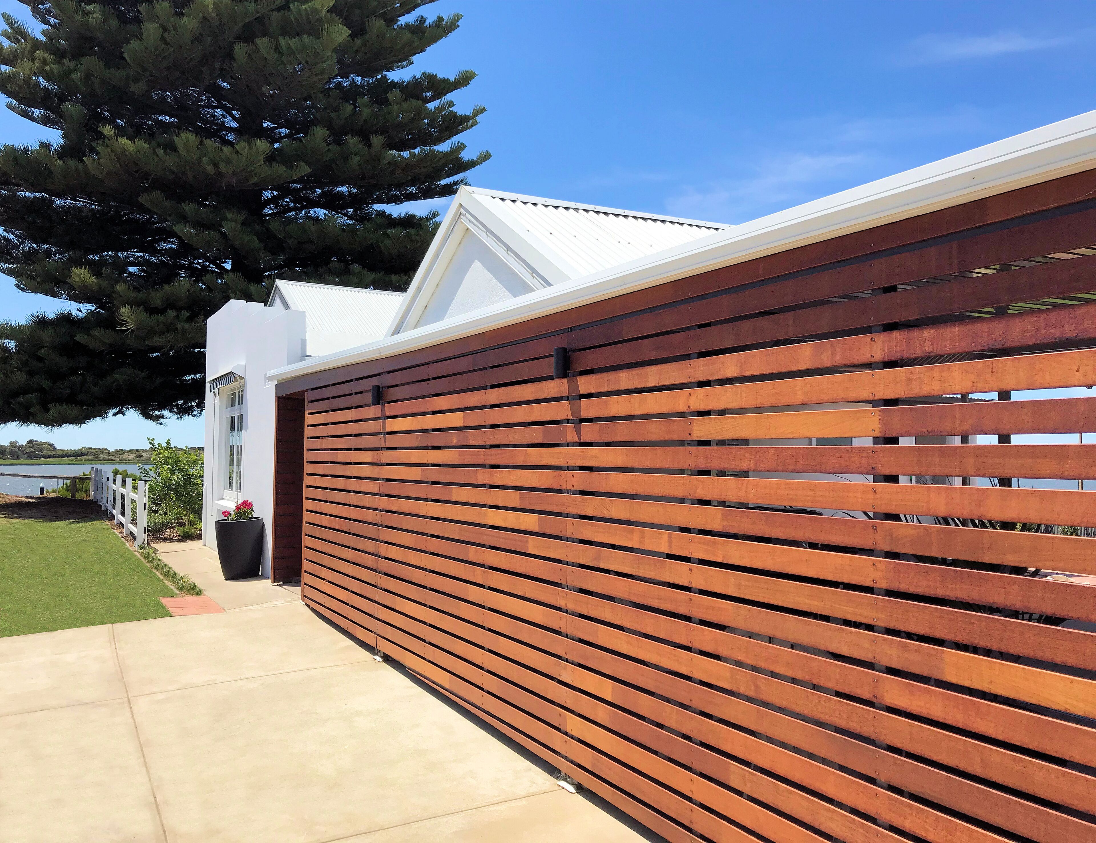 The Admiral Riverside Studio 2 - Waterfront Accommodation in the Goolwa Township — image 3