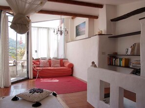 Immagine non classificata, 5 di 76, pulsante