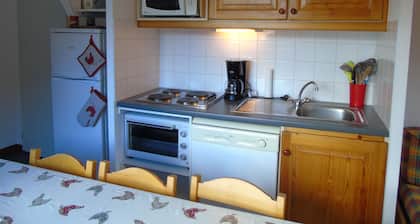 Valfréjus Wohnung für 8, Küche ausgestattet, 2 Bäder, Haustiere erlaubt