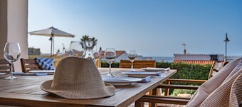 Villa Michaela · Villa Michaela-con piscina. A 500 mts de la playa