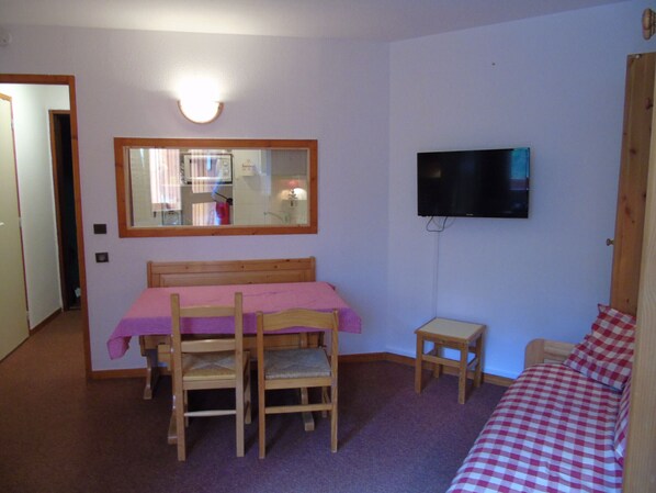 Bed sheets - Cozy Studio + Cabin for 4, 100m from Lift, Shops & Ski School in Valfréjus (Valfréjus)
