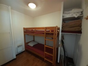 2 Schlafzimmer, Bettwäsche