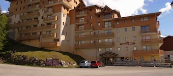 Cozy 1BR Apartment with Nook, Sleeps 6, Close to Lifts & Shops, Valfréjus