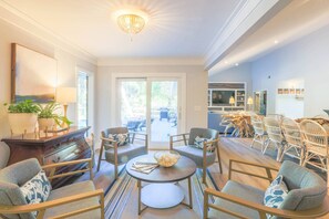 TV - Steps to Beach!  Private Heatable* Pool, Two Master Suites, Bunk Bedroom, Two Dens & Terrific Patio (Kiawah Island)