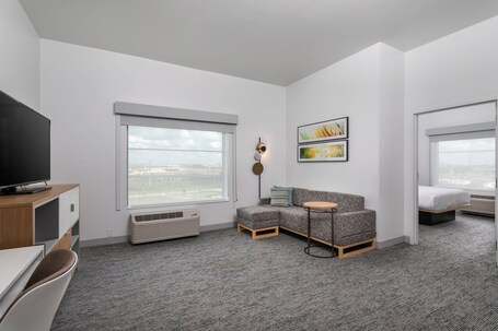 TownePlace Suites by Marriott Orlando Southwest Near Universal - Image 25