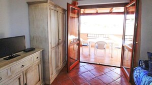 Smart TV - Apartment in Cannigione (Cannigione)