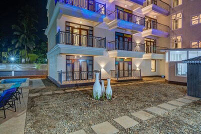 Villa Calangute Phase 17 - 16 Bedroom Luxurious Villa in Calangute