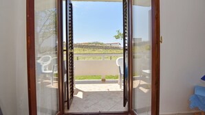 Unclassified image, 2 of 18, button - Apartments Ivan, (16419), Kustici, hr (Kustici)