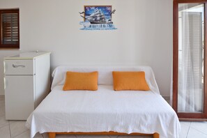 1 室のベッドルーム、インターネット、ベッドシーツ