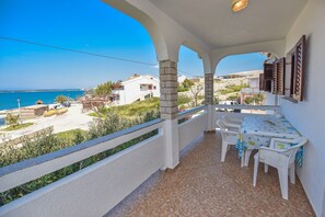 Servei de restauració a l'aire lliure