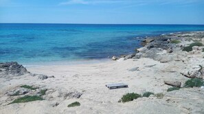 Platja a a prop 