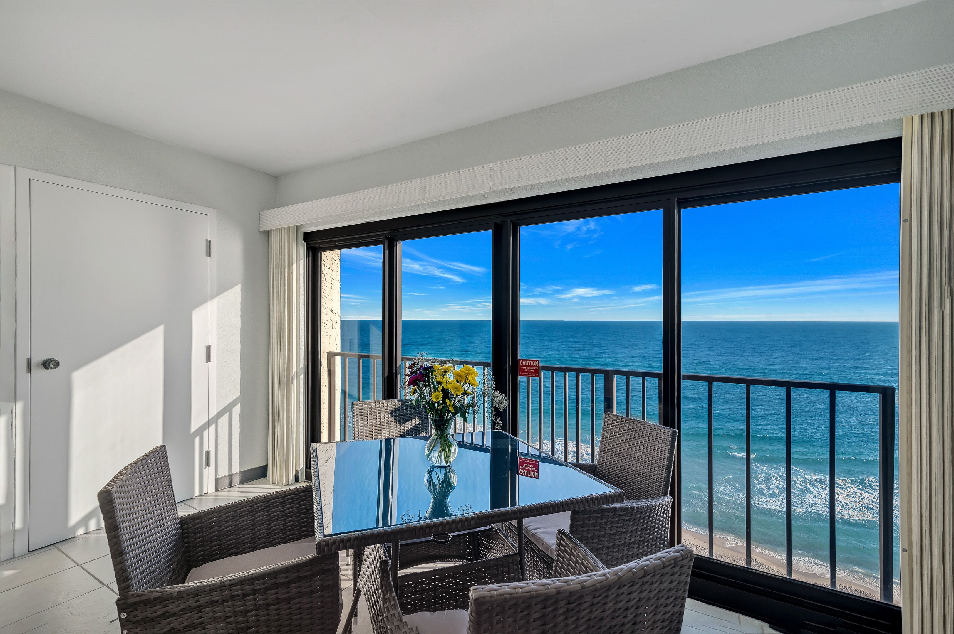 Gulf Tower 10D | Beachfront Gulf Views Airconditioned Sun Room Open Air Balcony