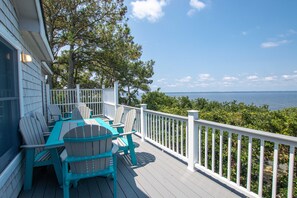 Outdoor dining - Soundfront, Sound views, Private Pool, Hot Tub! 509, Friday Harbor (Corolla)