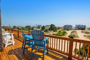 Property grounds - Semi-Oceanfront, Wild Horses, Pets Welcome, Private Pool, 4x2064, Happy Hours (Corolla)