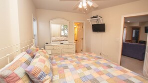 5 bedrooms, iron/ironing board, travel crib, free WiFi
