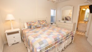 5 Schlafzimmer, Bügeleisen/Bügelbrett, Reisekinderbett, kostenloses WLAN