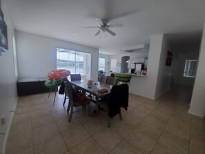 Dining - Large Modern 4 Bed 3 Bath Home! Heated Private Pool! Close to Attractions! (Orlando)