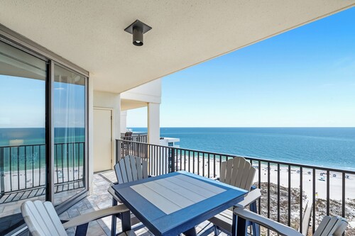 Penthouse Paradise! Phoenix 8, 1502