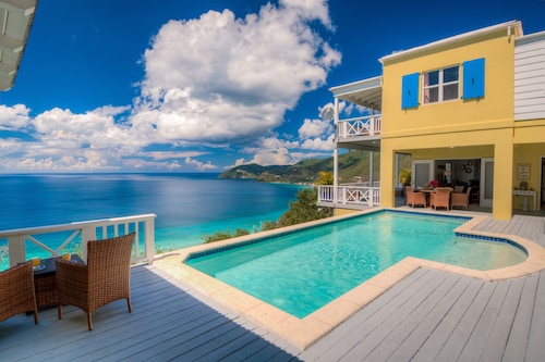 COASTIN' A-LONG - bright & breezy Caribbean vibes above beautiful Long Bay