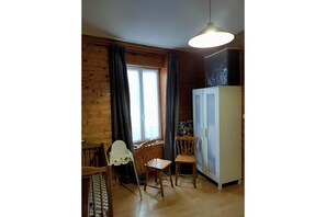 1 chambre, fer et planche Ă repasser, Wi-Fi