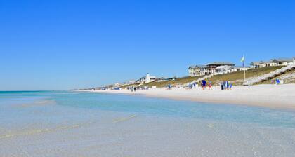 Studio Carriage House In Seaside, FL- Great Location! + 2 Adult Bikes!