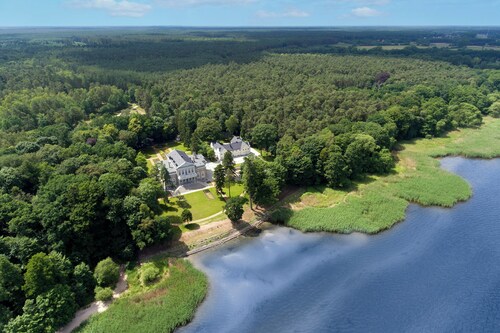 Manowce Palace - Double or Twin Room with Garden View (Room 1)