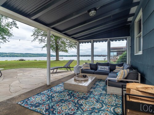 Lakefront Renovated 4BR w/ Dock, Kayaks, Walk to Bemus Point