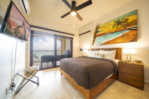 3 bedrooms, in-room safe, iron/ironing board, free WiFi - Surf 405, Condo - LUX Oceanview 3BR - At El Faro (Playa del Carmen)