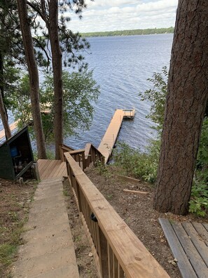 Property grounds - Towering Pines Lakeside Getaway (McGregor)