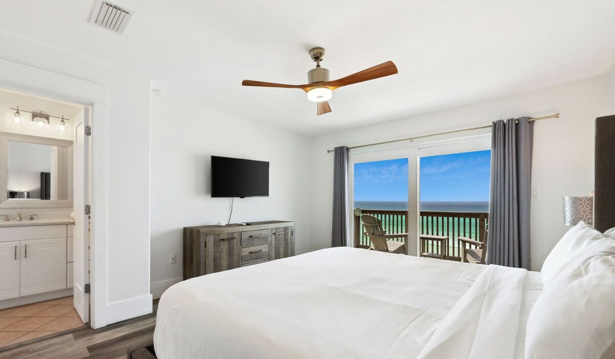 Photo 31 of 🏖️🐚 Silver Beach Retreat | Beachfront | Free VIP Package & Beach Chair Service!