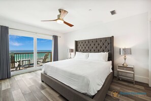 4 slaapkamers, een strijkplank/strijkijzer, reisbedje, wifi