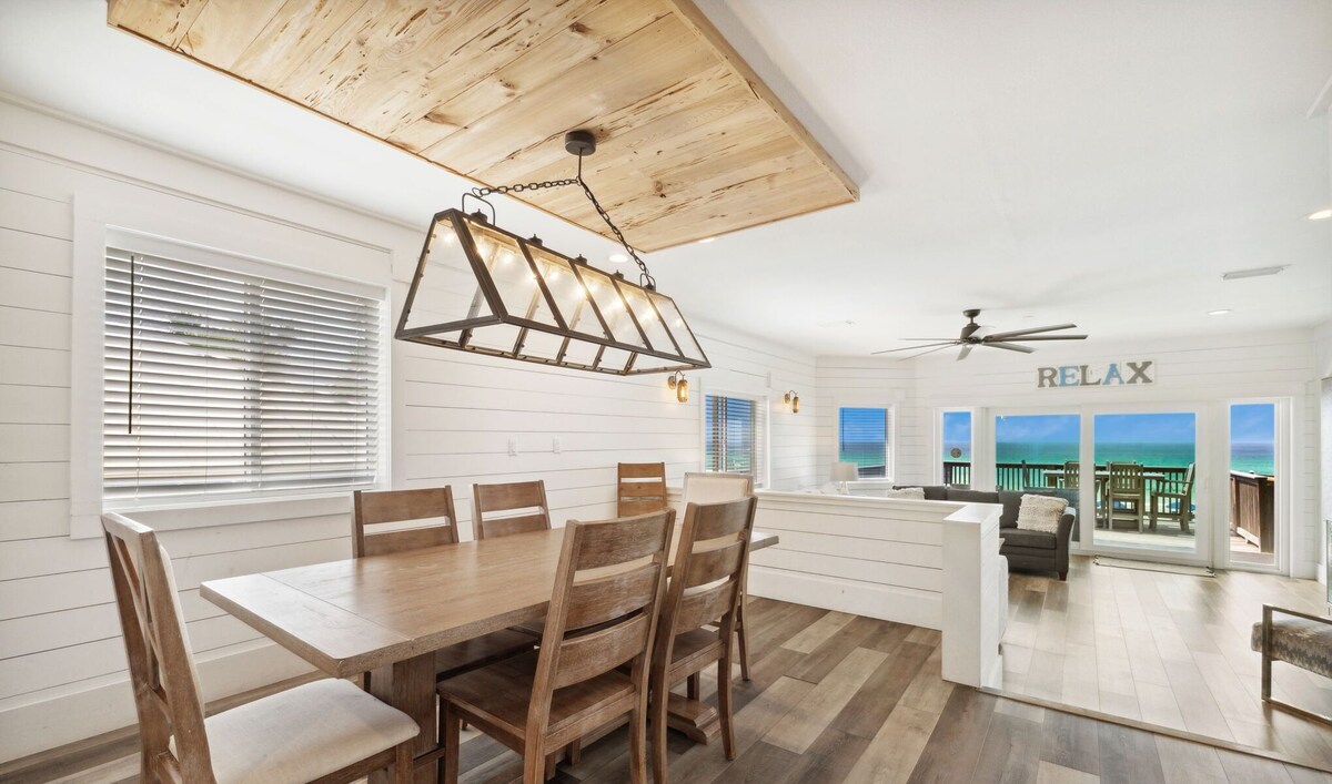 Photo 6 of 🏖️🐚 Silver Beach Retreat | Beachfront | Free VIP Package & Beach Chair Service!