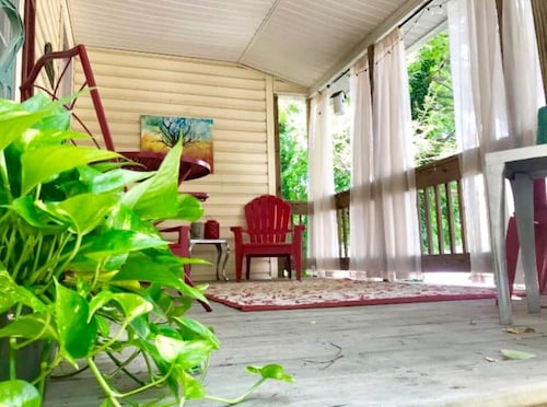Cozy Cottage just a few minutes from New River Gorge National Park & Preserve