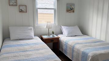 2 Schlafzimmer, Bügeleisen/Bügelbrett, kostenloses WLAN, Bettwäsche