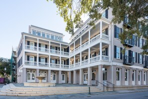 Exterior - Park-View Light-Filled Condo + Elevator + Parking (Charleston)