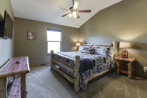 6 soverom, strykejern/-brett, wi-fi (inkludert) og sengetøy