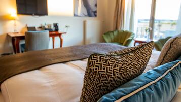 1 Schlafzimmer, Zimmersafe, Schreibtisch, Reisekinderbett