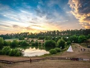 Unclassified image, 5 of 38, button - Hotelzimmer - Van der Valk Resort Linstow Hotel (Dobbin-Linstow)